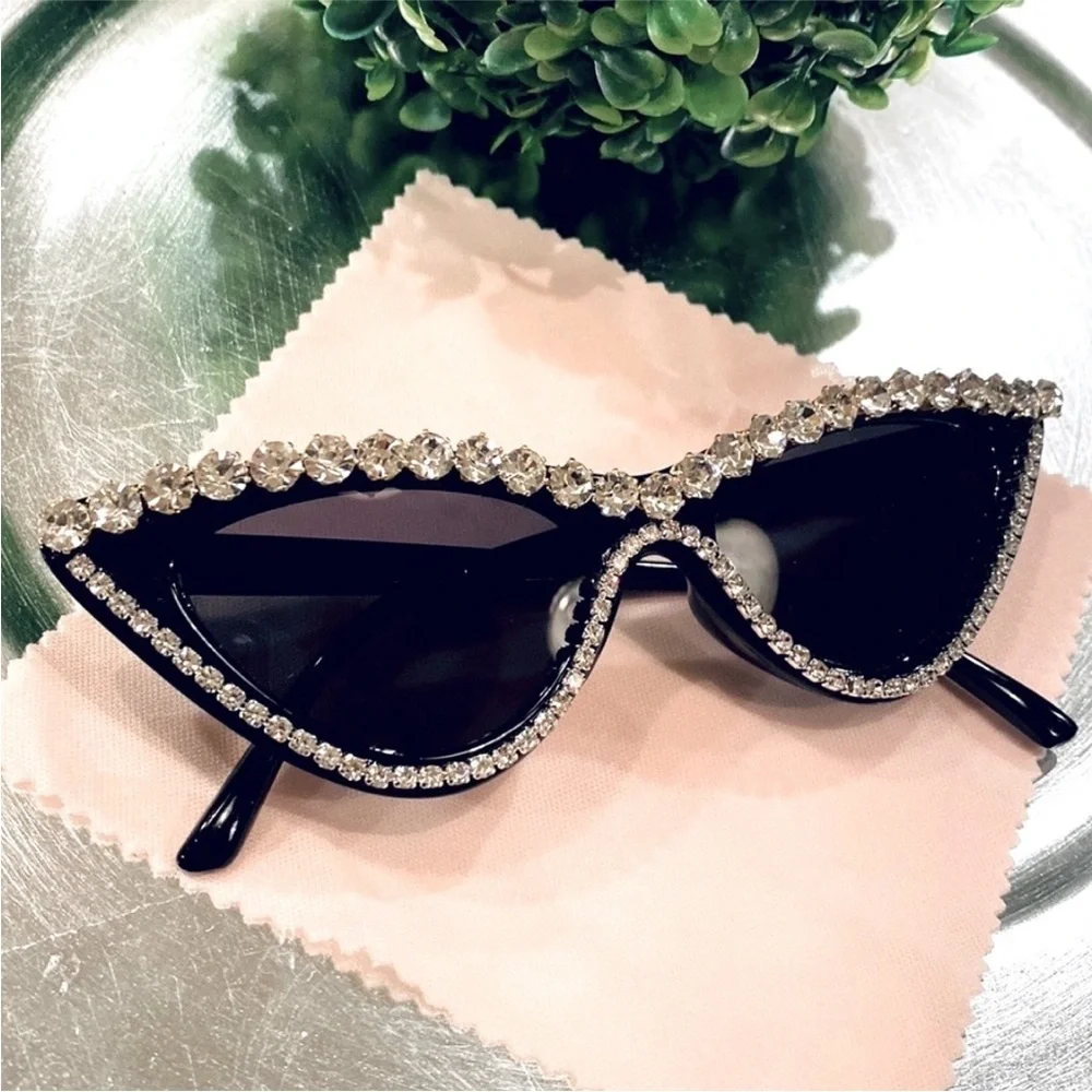 Sparkling Rhinestone Black Cat Eye Sunglasses ~ brand new